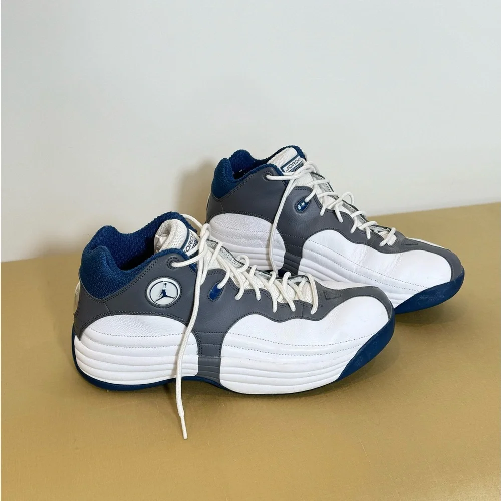 NIKE AIR JORDAN‎ JUMPMAN TEAM 1 WHITE/FRENCH BLUE-FLINT GREY- Size 11.5